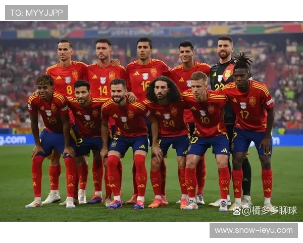 球星与足球队的深厚情缘揭秘：他们为何钟情于这些球队