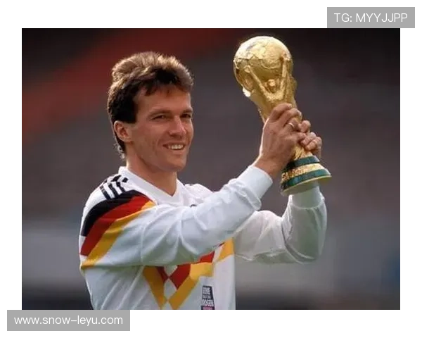 足球之巅：球星心中最伟大的足球传奇人物揭晓