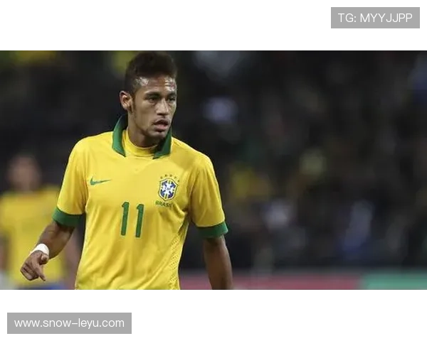 足球明星同款卫衣热潮来袭 穿上它你也能感受赛场魅力