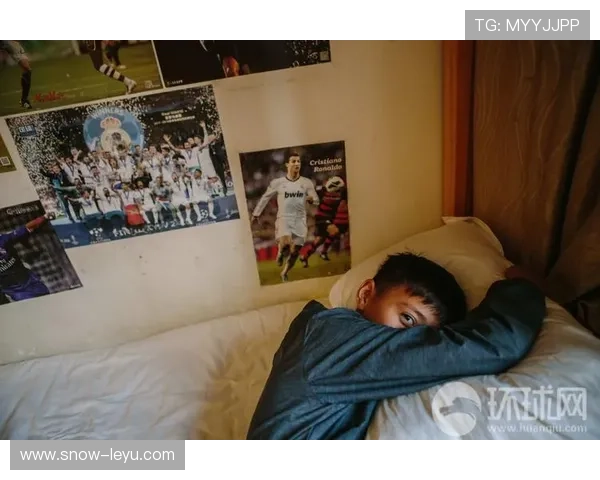 足球球星可爱闺女成长故事引发网友关注温馨瞬间频频登场 足球球星可爱闺女成长故事引发网友关注温馨瞬间频频登场